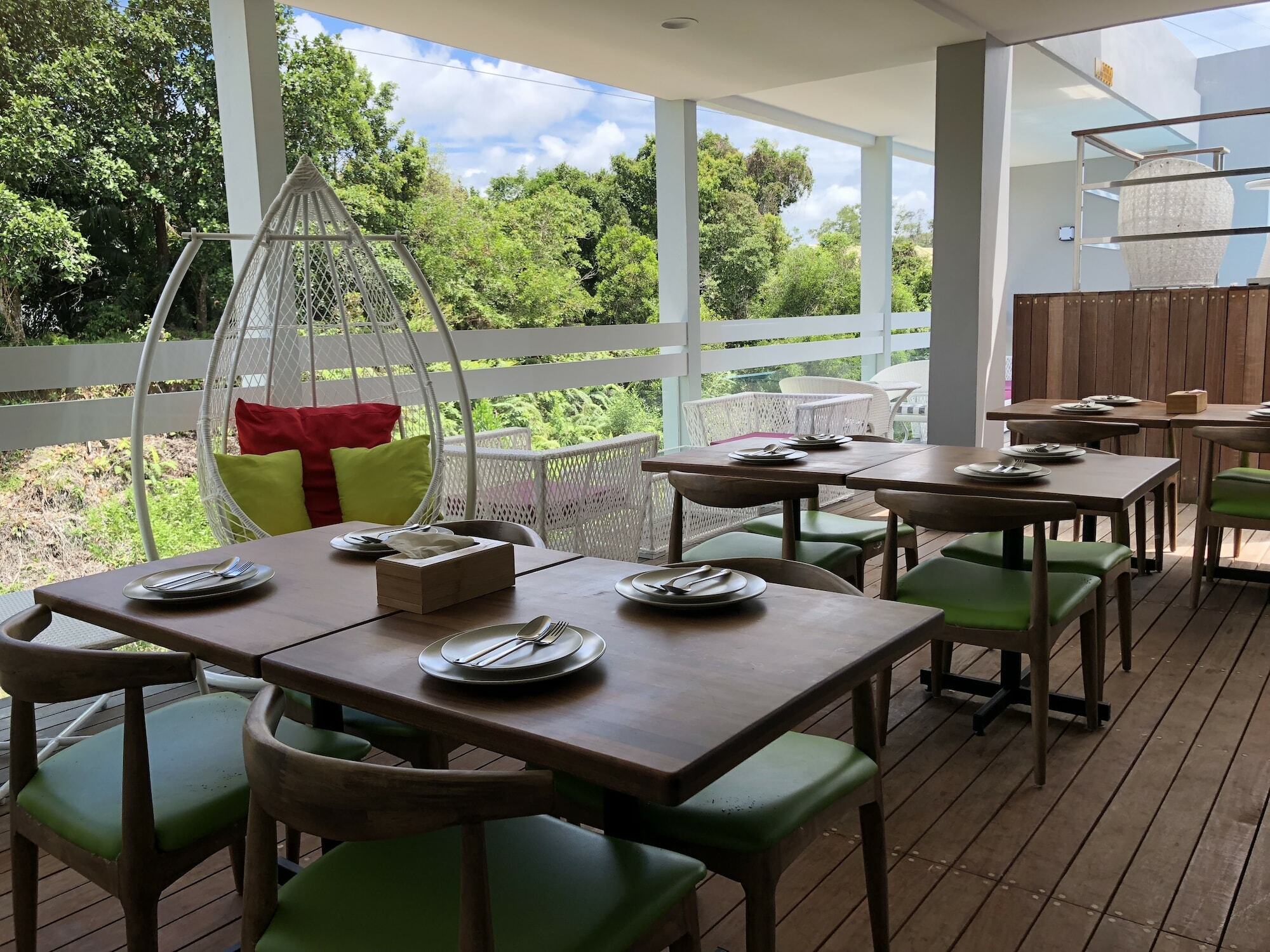 Telanai16 Lodge บันดาร์เสรีเบกาวัน ภายนอก รูปภาพ